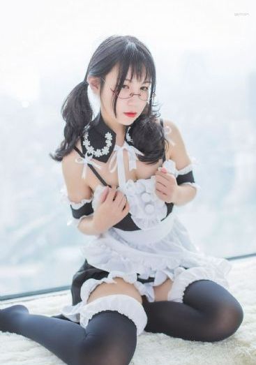 穿裙子时如何搭配服装_免费在线观看