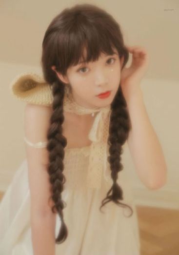 中文乱伦自拍无码_720完整视频观看