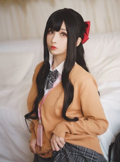 白衬衫美女爆乳_蓝光高清在线