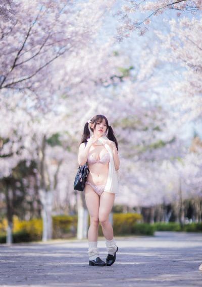 一本一道精品欧美中文字幕_高清电影完整版在线观看