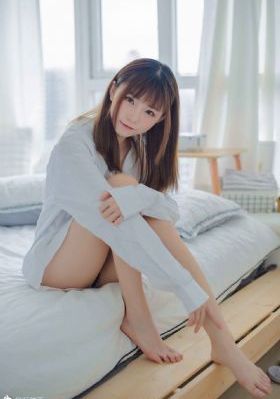 女上男下边吃奶边做视频成都_迅雷在线观看