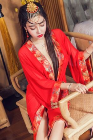 日本厕所偷拍撒尿视频_手机在线看片