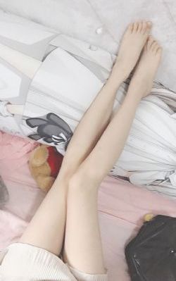 女人毛片a毛片久久人人_1080在线视频播放