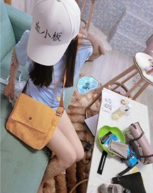 jK白丝袜呻吟av_高清免费观看视频